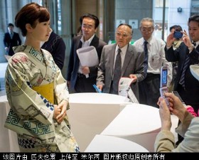 日本J2联赛上演下体破门制胜 建功球员痛并快